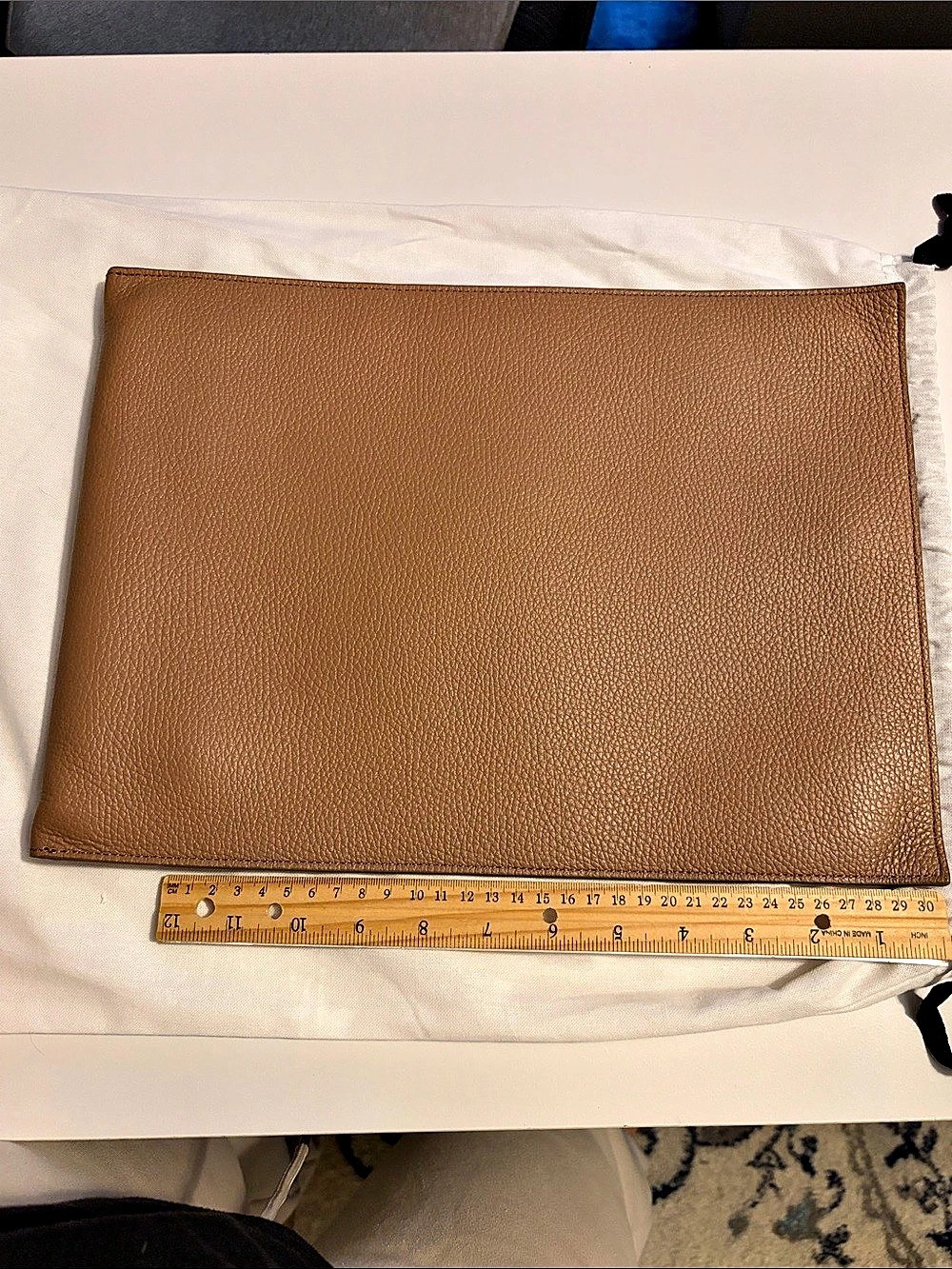 Cuyana System Laptop Sleeve in Brown - Picture 7 of 7